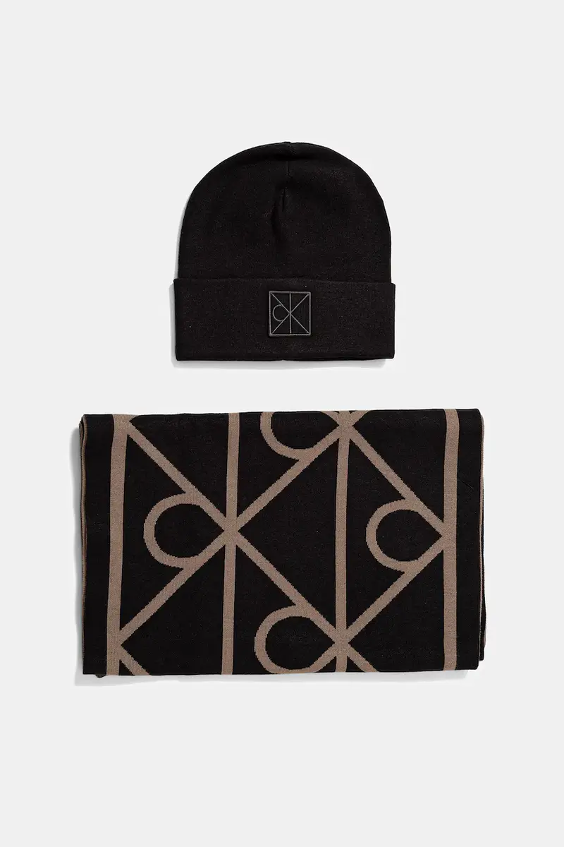 sciarpa e capello colore nero LV04D0007G