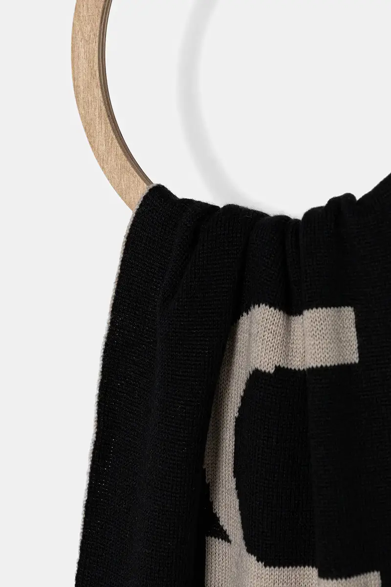 sciarpa in lana uomo colore nero LV04D8030G miniatura 2