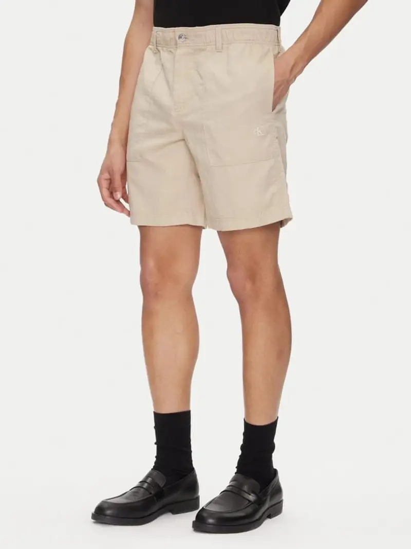 Calvin Klein shorts beige uomo in cotone e lino mini logo ricamato sul lato