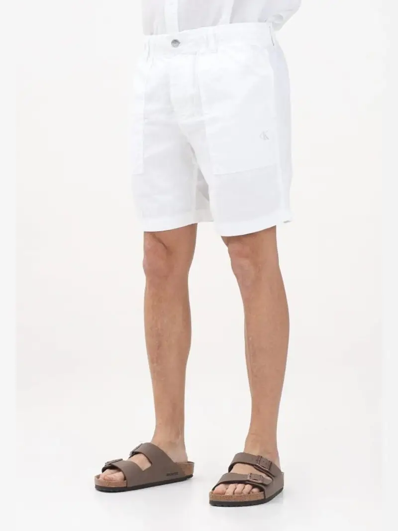 Calvin Klein shorts bianco uomo in cotone e lino mini logo ricamato sul lato