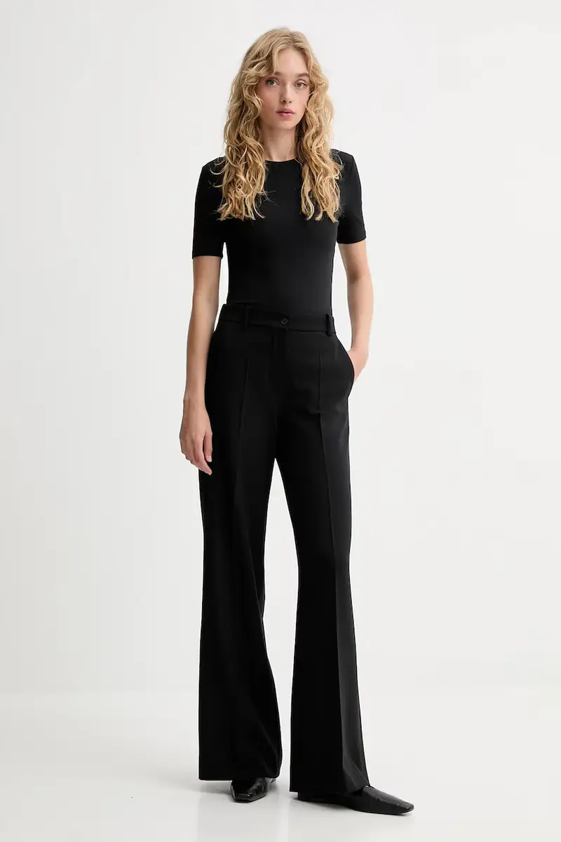 Calvin Klein T-shirt Donna Nero 3644988 miniatura 2