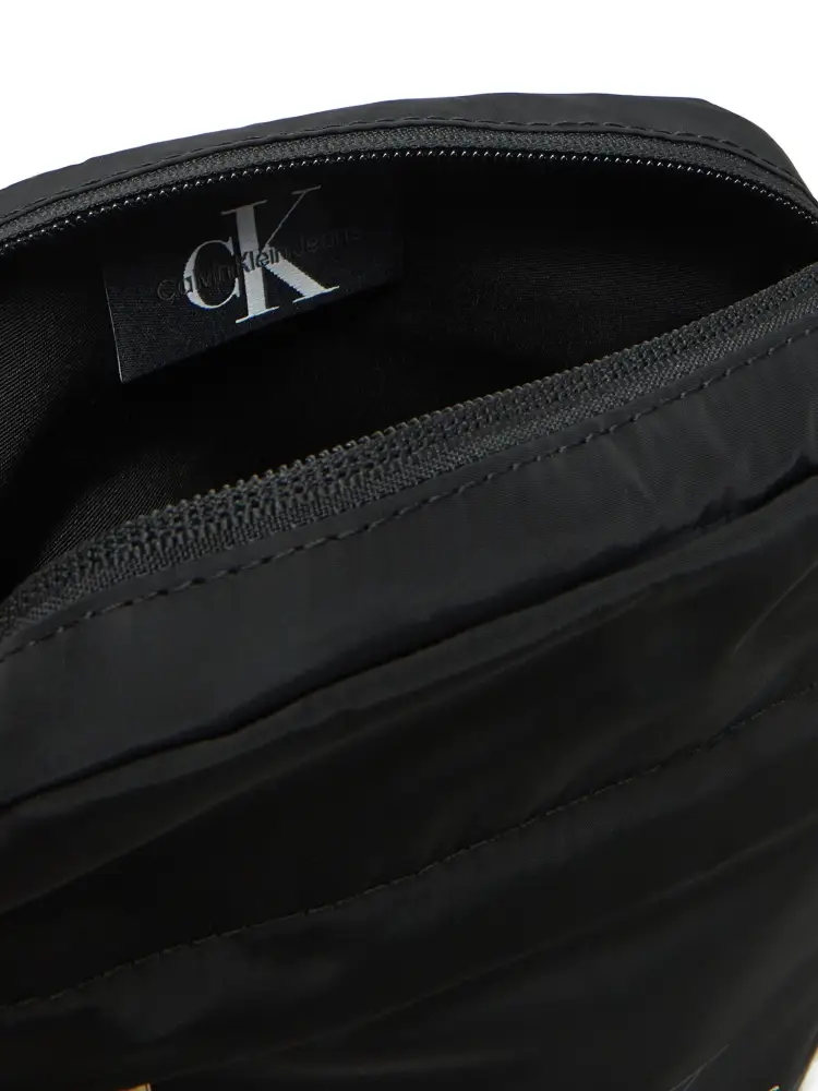 tracolla nera uomo in tessuto maxi logo sul davanti miniatura 2