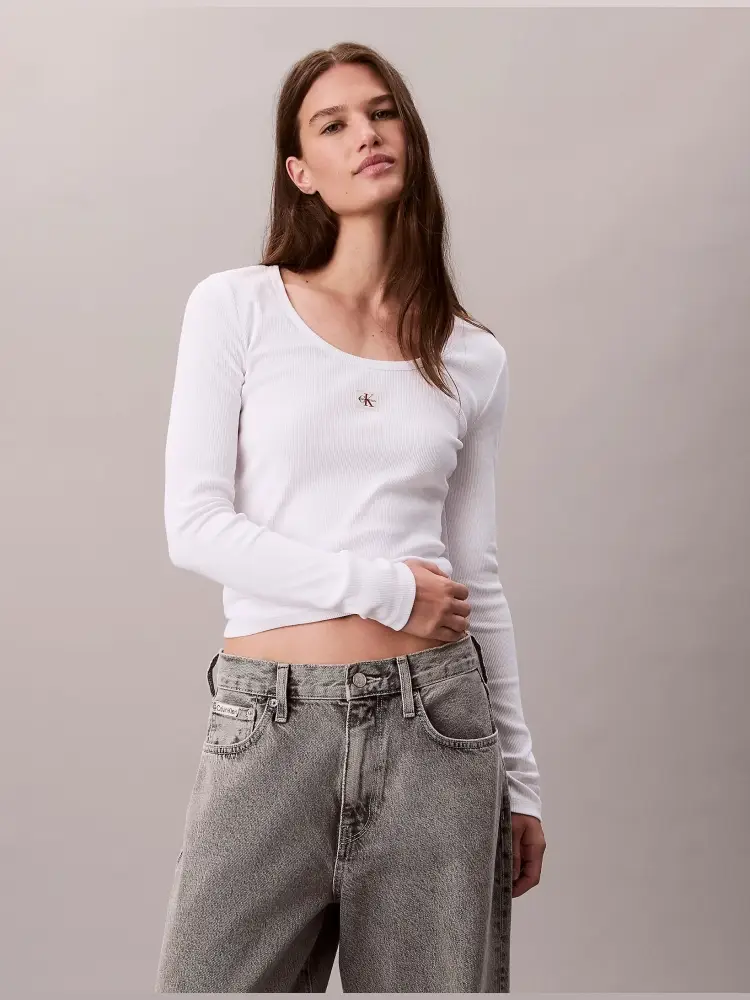 tshirt bianca donna in cotone manica lunga patch logo sul petto