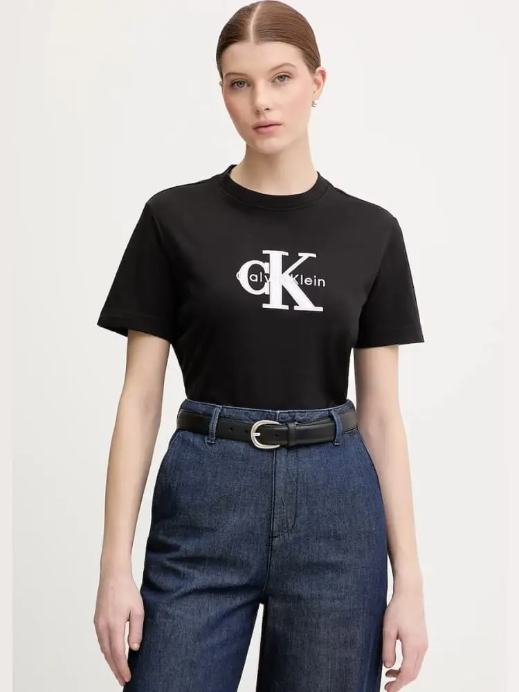 tshirt nera donna logo sul davanti