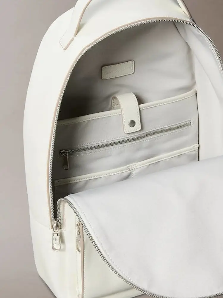 zaino crema donna in ecopelle logo sul davanti miniatura 3