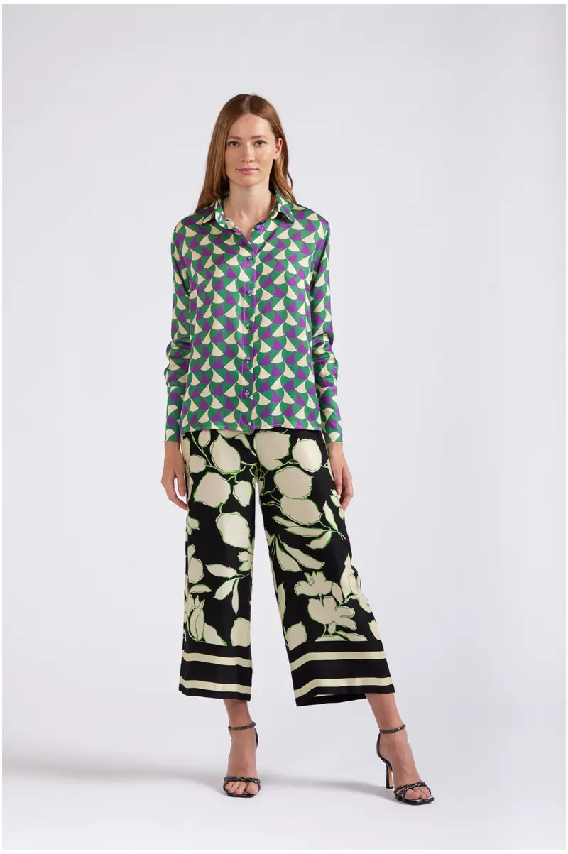 camicia in satin di viscosa stampata geometrico l