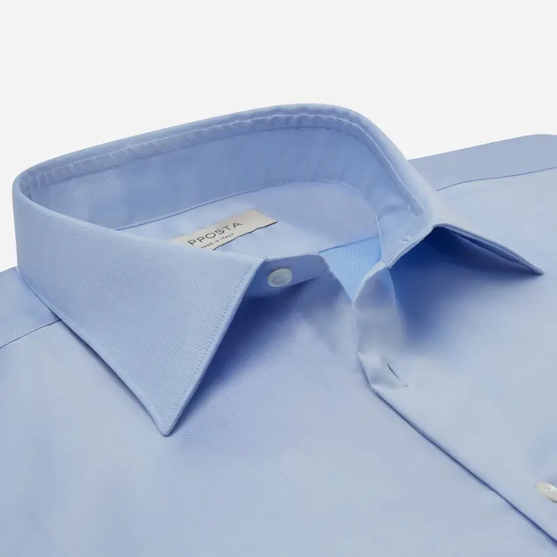 Camicia tinta unita azzurro cotone antipiega twill doppio ritorto, collo stile collo italiano basso miniatura 3