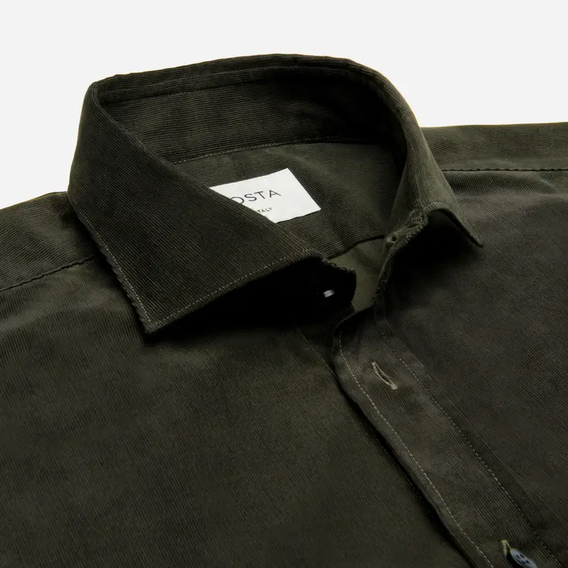 Camicia tinta unita verde cotone testurizzato, collo stile collo francese aggiornato a punte corte miniatura 3