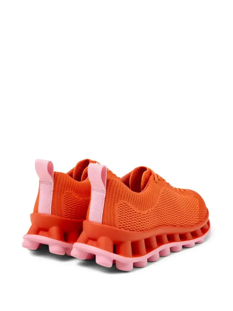 Camper Sneakers arancioni con tomaia in maglia traspirante miniatura 3