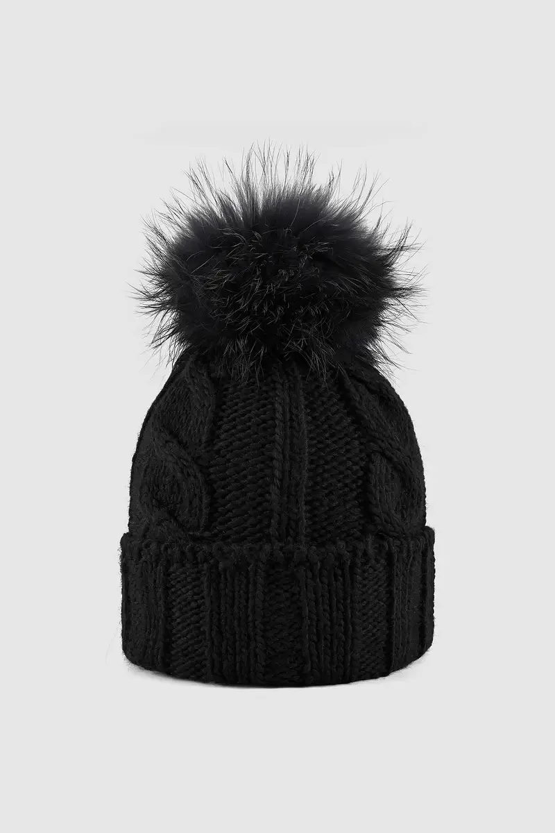 Cappello con pompon BLACK