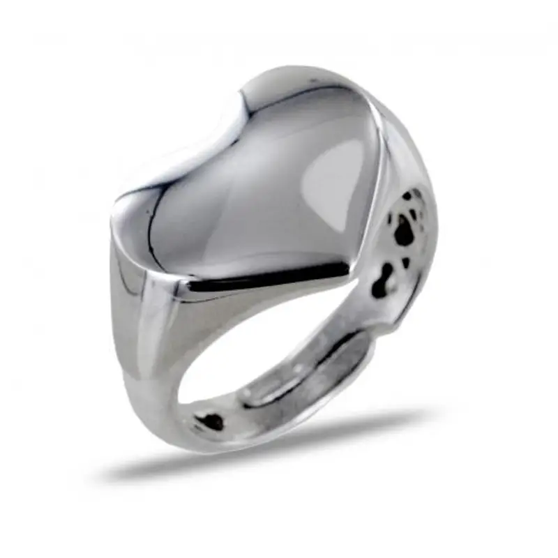 anello con scudo a cuore in argento silver lucido