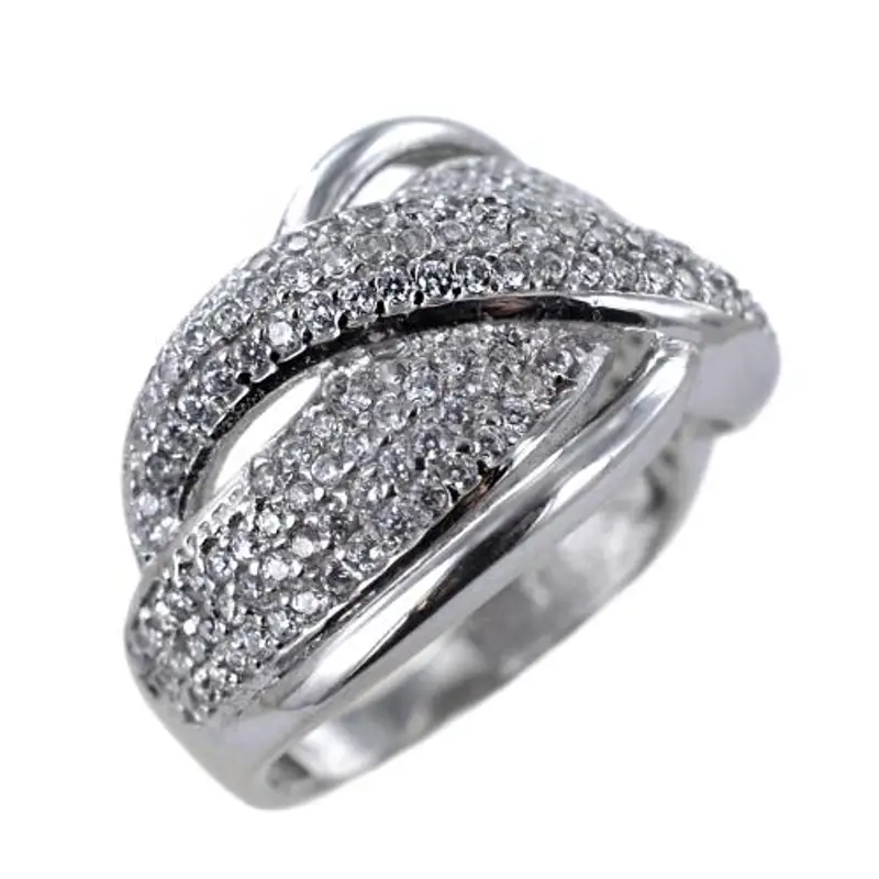 anello a tripla fascia in oro con pave di zirconi