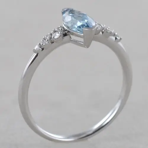 anello in oro bianco con acquamarina taglio marquise e diamanti miniatura 5