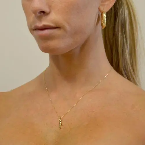 ciondolo corno portafortuna in oro giallo piccolo miniatura 4