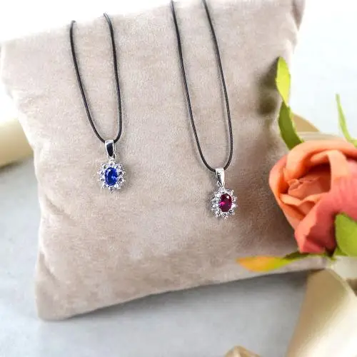 ciondolo rosetta in oro bianco e zircone blu miniatura 2