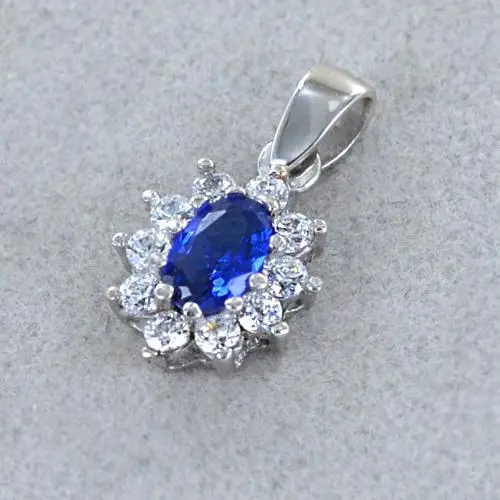 ciondolo rosetta in oro bianco e zircone blu miniatura 3