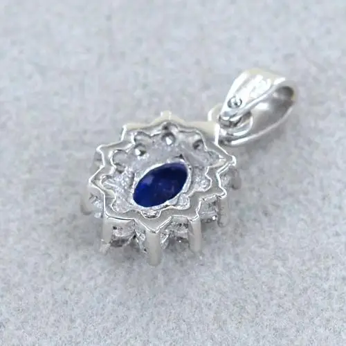 ciondolo rosetta in oro bianco e zircone blu miniatura 4