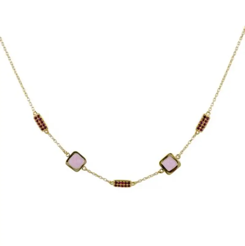 collana in oro giallo con smalto rosa e zirconi rossi