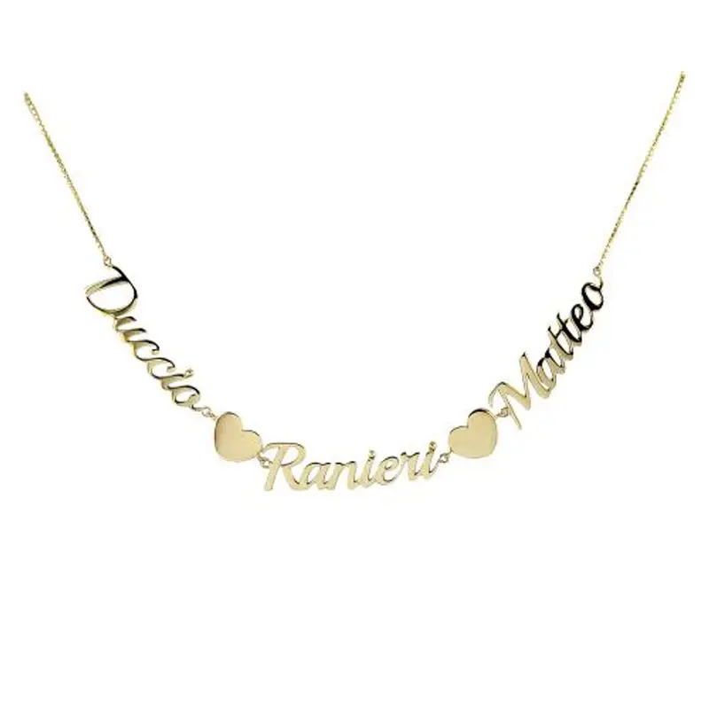 collana personalizzata da ragazza con nomi in oro giallo