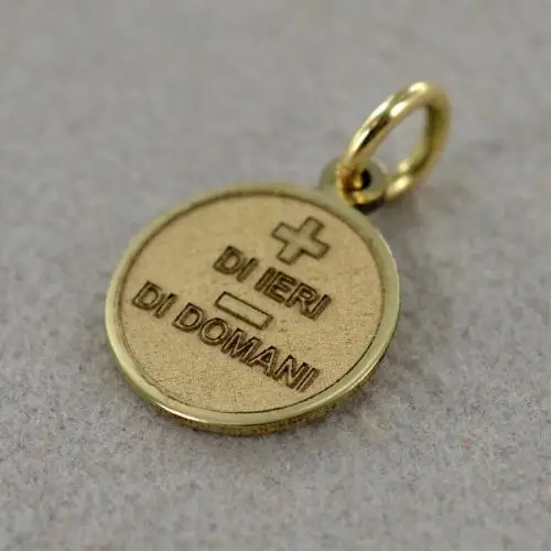 medaglia dell amore piu di ieri meno di domani in oro 10 mm miniatura 3