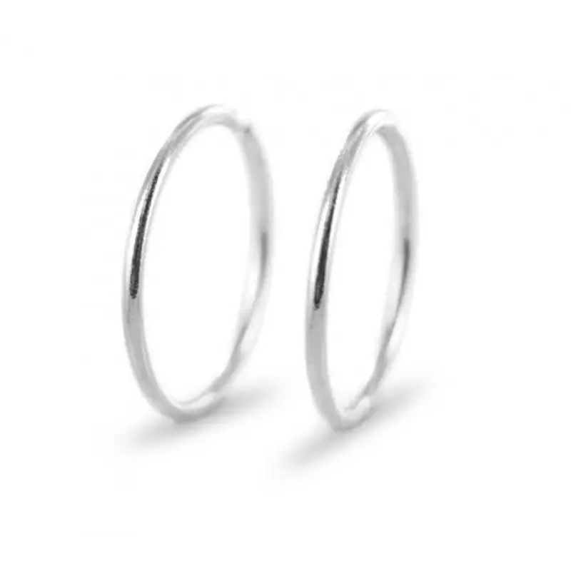 orecchini cerchio piccoli in oro bianco