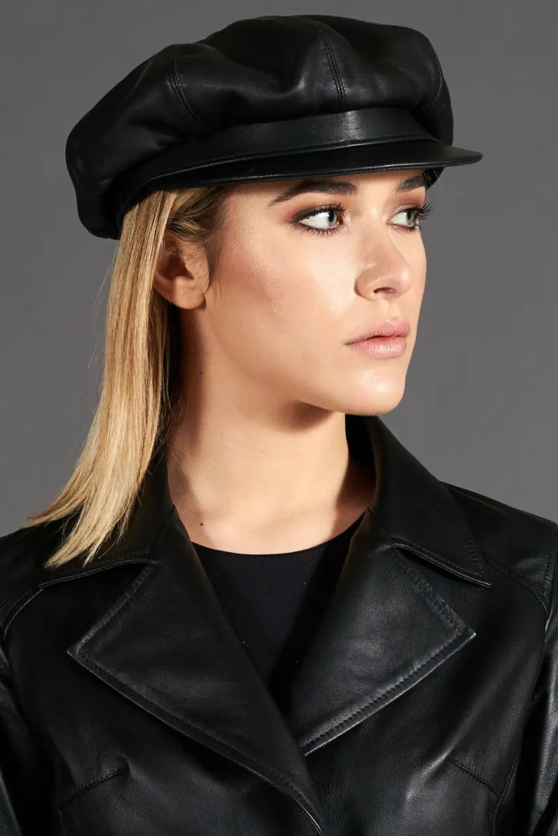 Cappello da donna in pelle nera stile berretto francese D'Arienzo, Seleziona Taglia M (57cm), Colore Nero