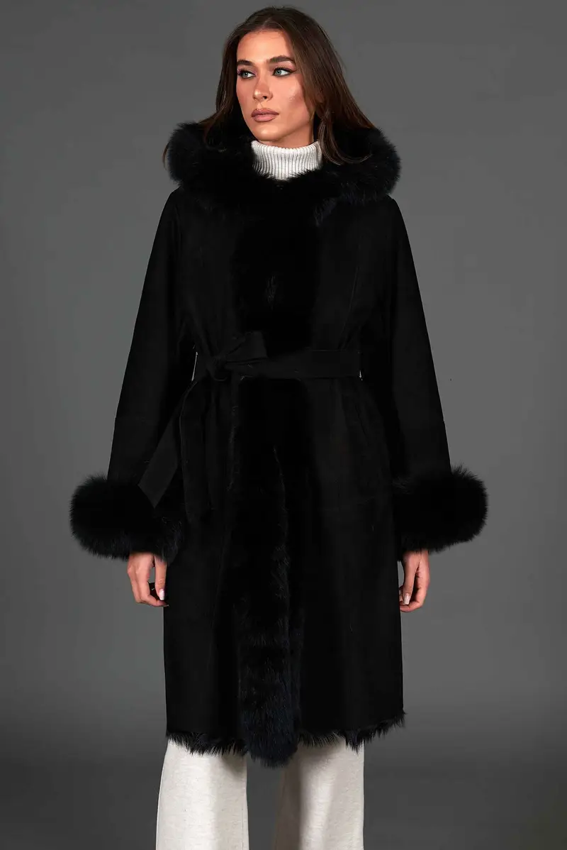 Cappotto in montone scamosciato nero con cappuccio bordi in volpe D'Arienzo, Seleziona Taglia S, Colore Nero