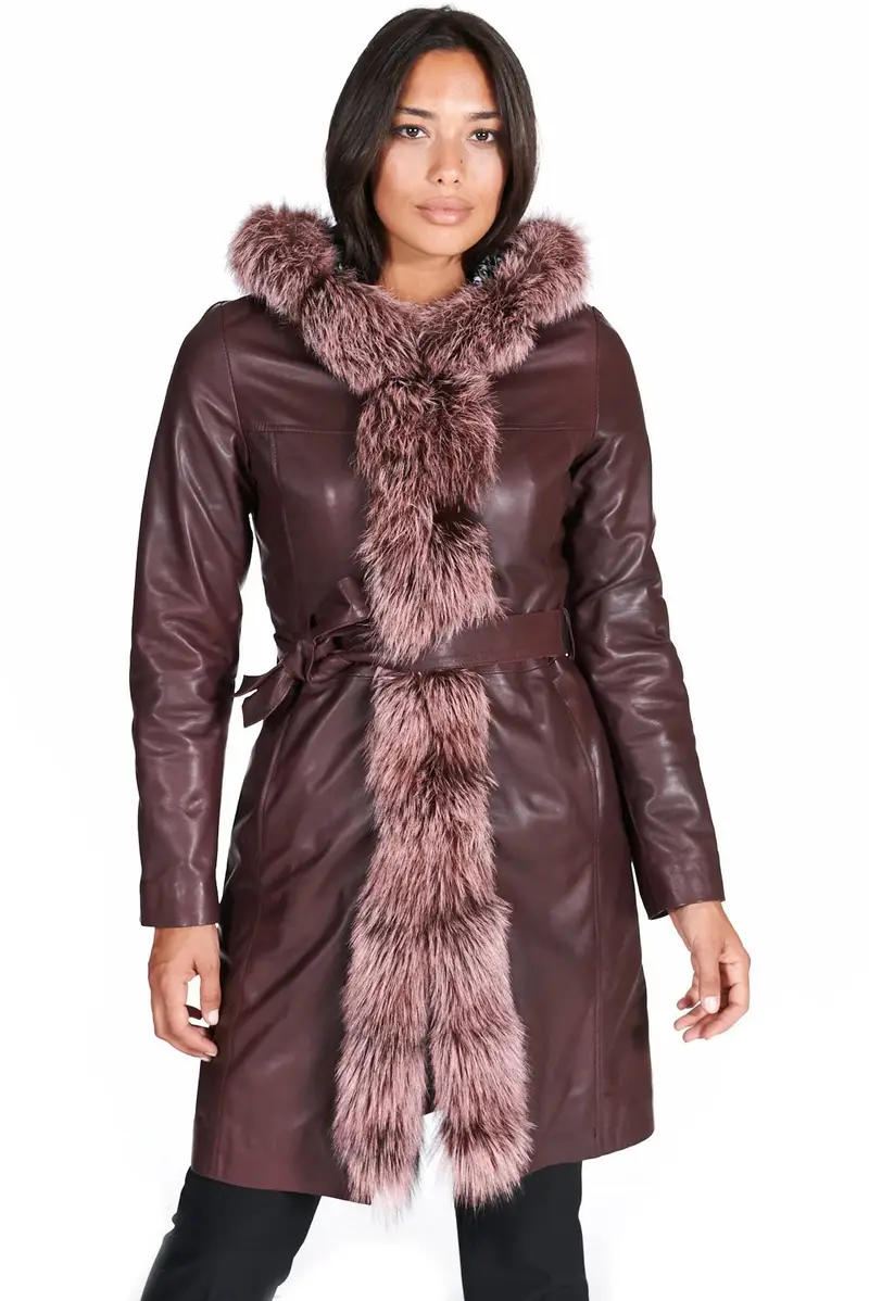 Cappotto in pelle naturale bordeaux con cappuccio bordato pelliccia D'Arienzo, Seleziona Taglia S, Colore Vinaccio