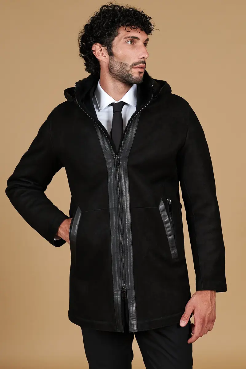 Cappotto montone scamosciato nero shearling con cappuccio staccabile D'Arienzo, Seleziona Taglia 48, Colore Nero