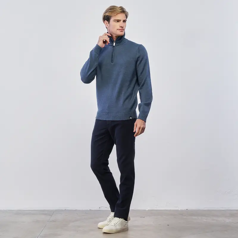 Pantaloni lunghi blu da uomo con tasche