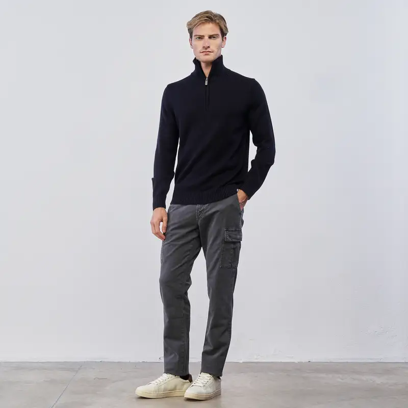 Pantaloni lunghi grigi da uomo con tasconi