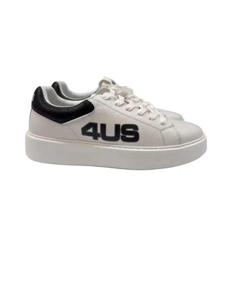 scarpe bianche uomo logo sul lato