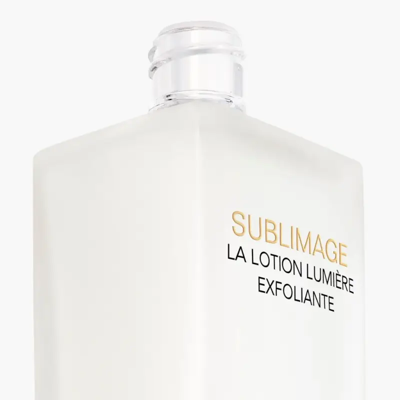GOMMAGE E MASCHERE SUBLIMAGE LA LOTION LUMIÈRE EXFOLIANTE - Scrub viso illuminante miniatura 2