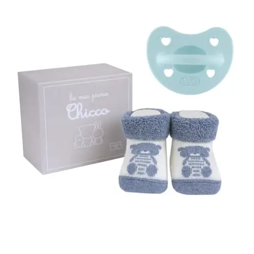 Chicco Set Regalo Nascita Bambino con Babbucce e Gommotto 2-6 Mesi, Scatola con Babbucce Blu, Babbucce Neonato Taglia