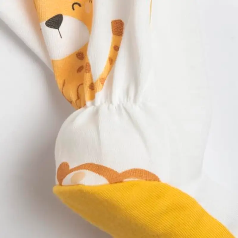 Chicco, Tutina Neonato e Neonata, in Morbido e Leggero Cotone, con Comoda Apertura a Patello, Ideale per Primavera e Autunno, Designed in Italy, Abbigliamento Neonato e Neonata 0-24 Mesi miniatura 3