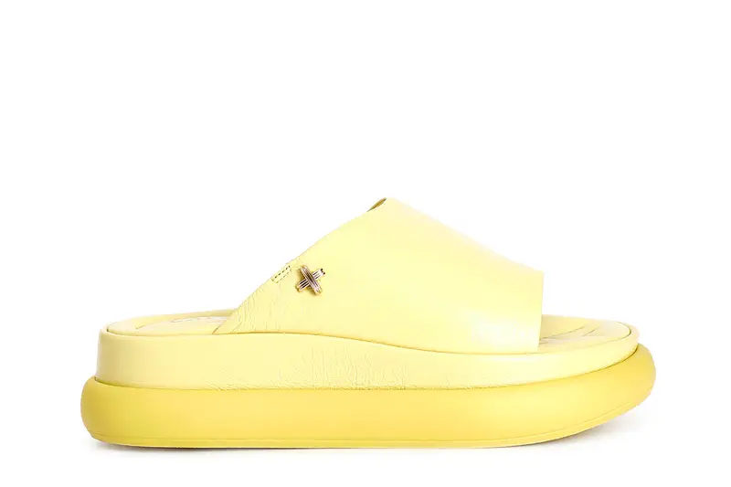 ciabatta in pelle con fascia grande e accessorio giallo 37