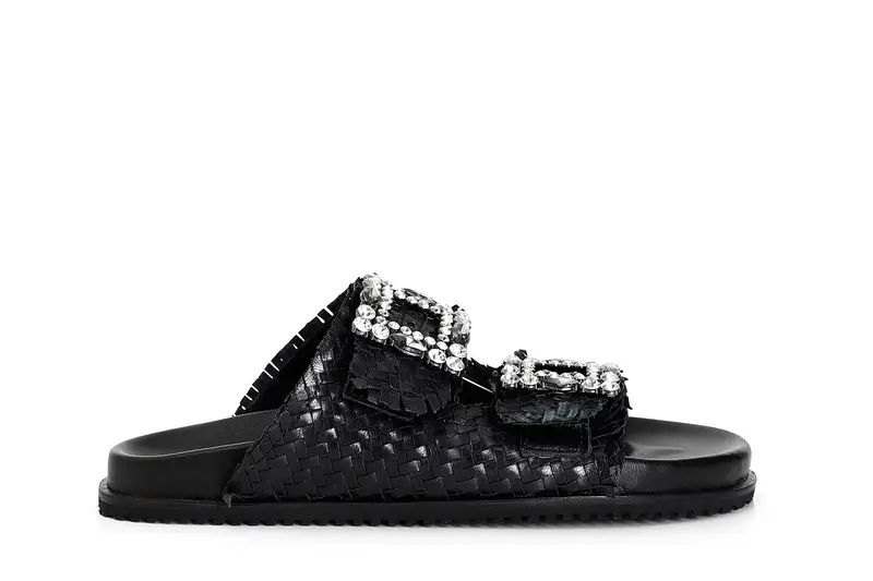 ciabatta intrecciata in pelle con doppia fibbia gioiello nero