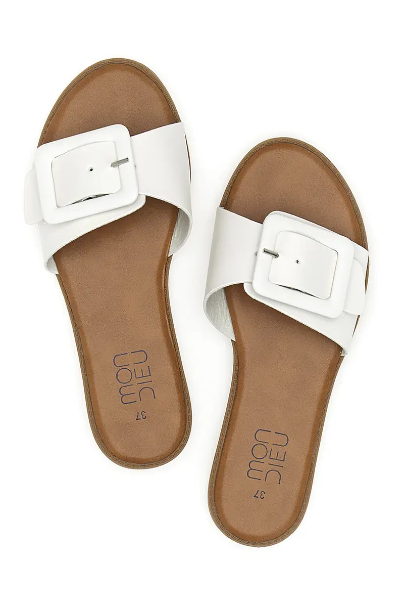 Ciabatte bianche con maxi fibbia Mon Dieu PREA1330