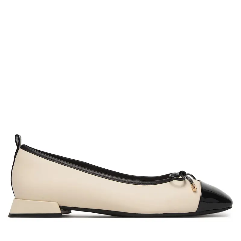 Scarpe basse Clarks Ubree15 Poppy 26186333 Écru Crema