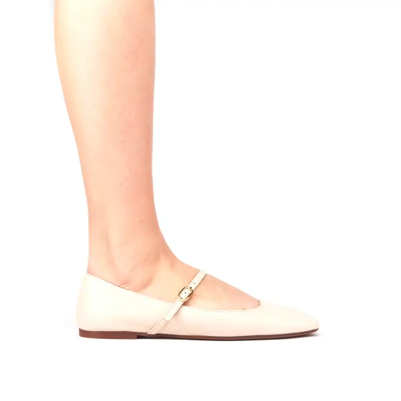 Club Style Ballerina Cinturino Punta Quadrata Latte - 36