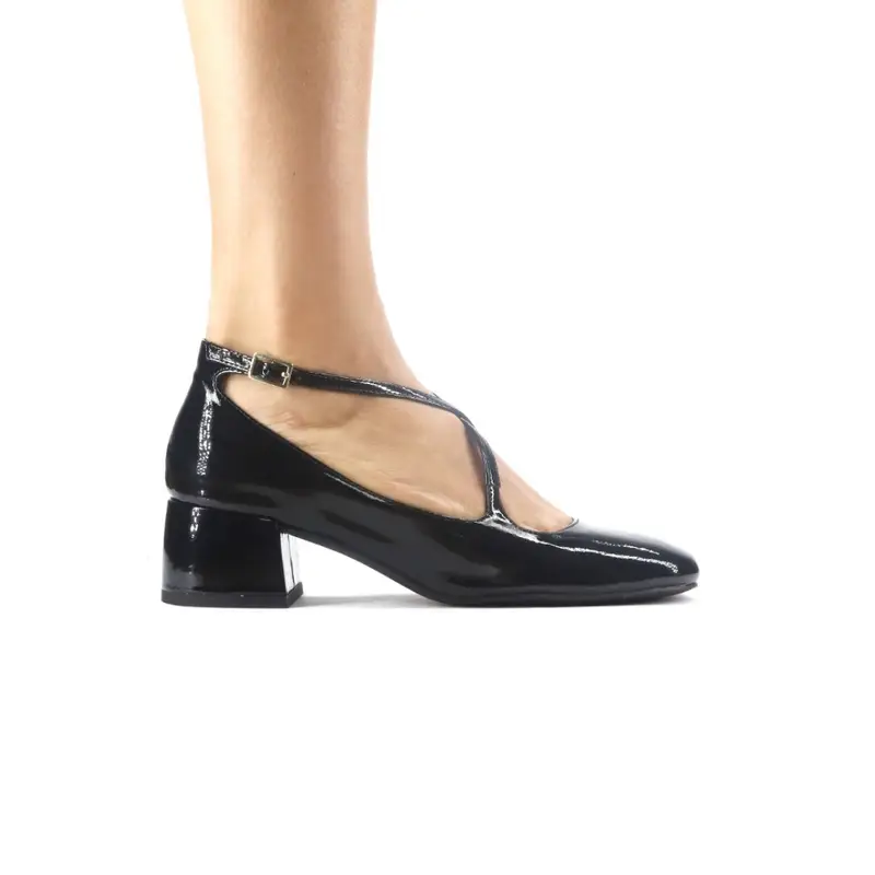 Club Style Scarpa Tacco Quadrato Cinturini Incrociato Nero - 36
