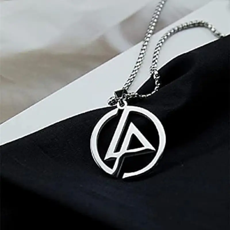 Collana Collana Trendy Hip Hop Uomo e Donna Rock Band Logo Logo Collana Pendente miniatura 2