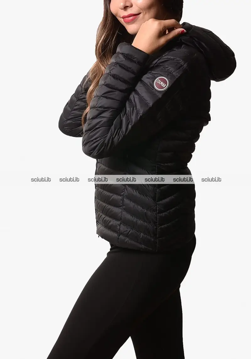 Piumino Colmar donna nero 100 grammi con cappuccio