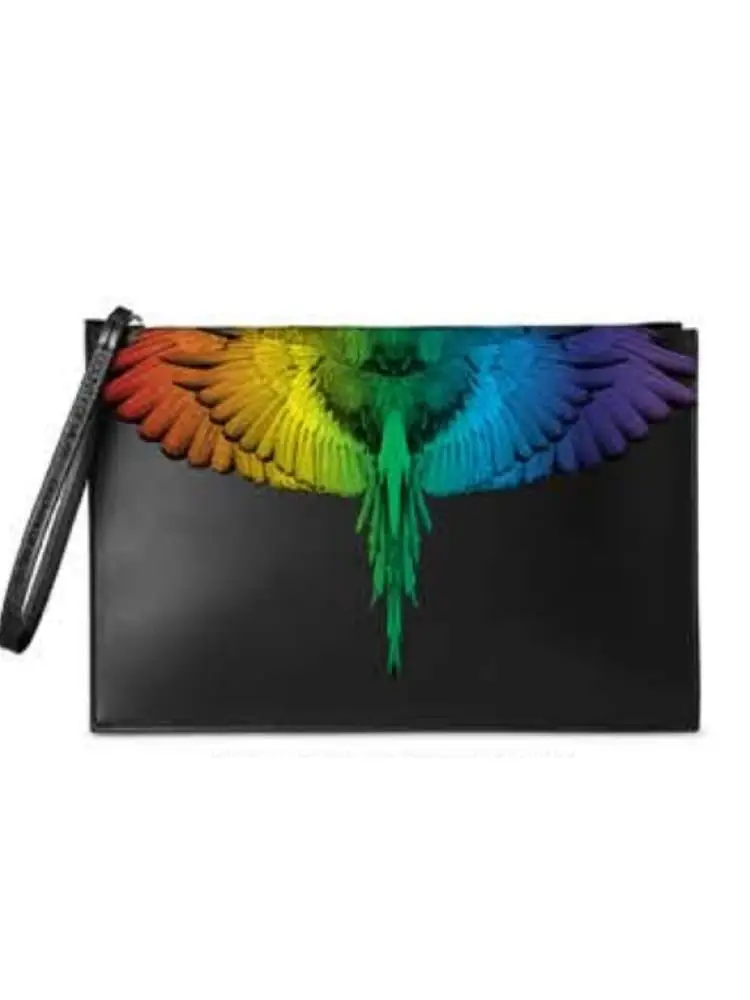 pochette in ecopelle nera con stampa ali multicolor