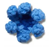 Blue crochet flower UCOL