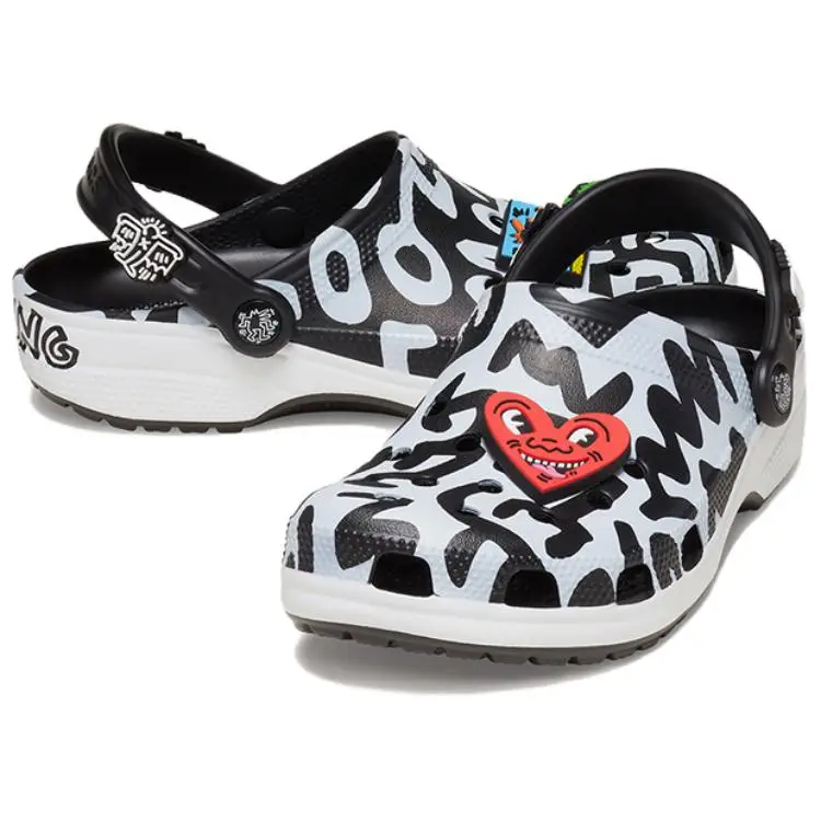 Classic Clog Keith Haring Sneakers Unisex Nero Bianco 209488-001 34-35 miniatura 2