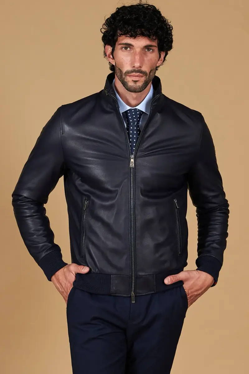 Bomber imbottito in pelle nappa blu collo coreana con cerniera D Arienzo, Seleziona Blu