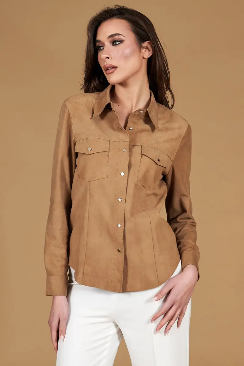 Camicia in pelle scamosciata beige con bottoni a pressione D'Arienzo, Seleziona Beige