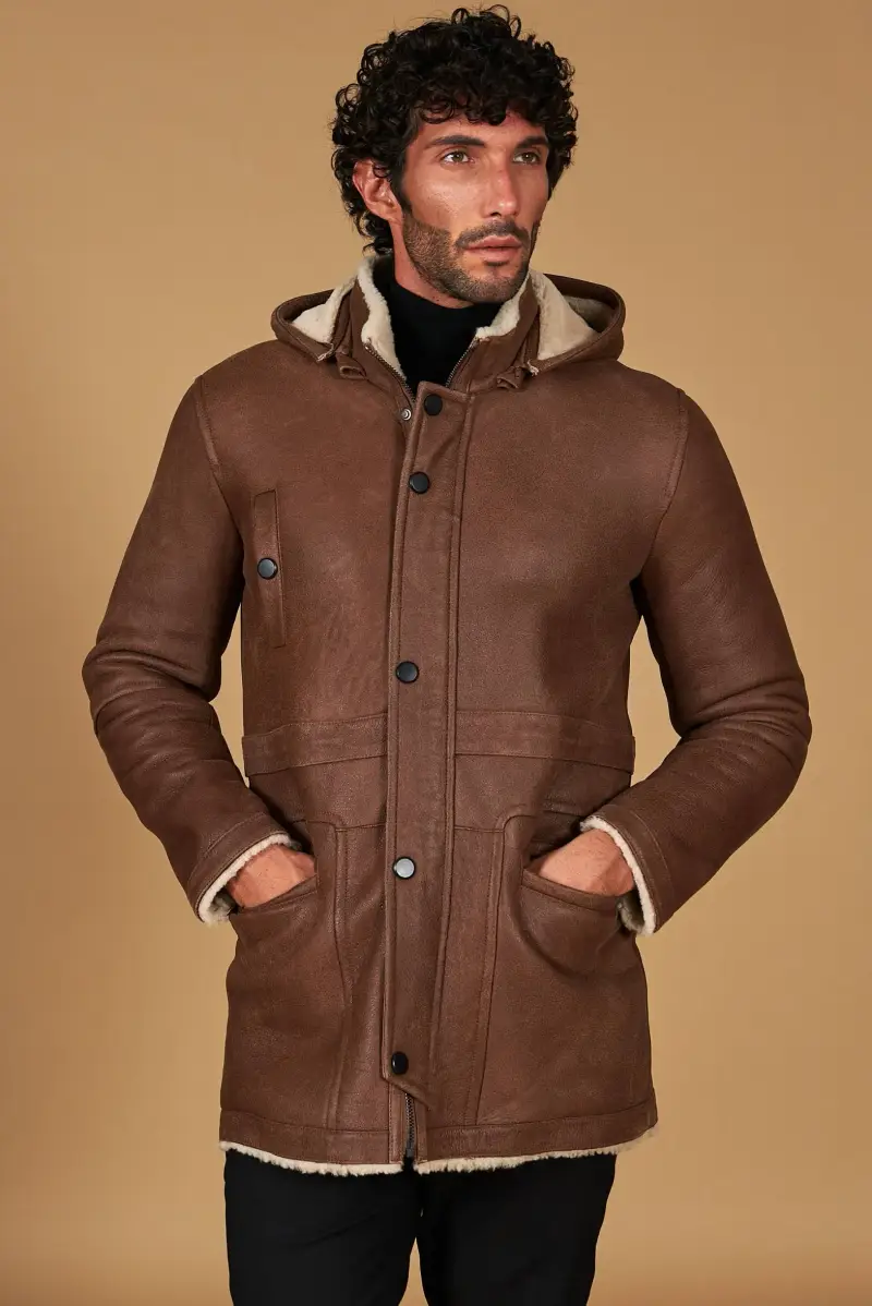 Cappotto Montone Shearling color cuoio con cappuccio staccabile D'Arienzo, Seleziona Cuoio