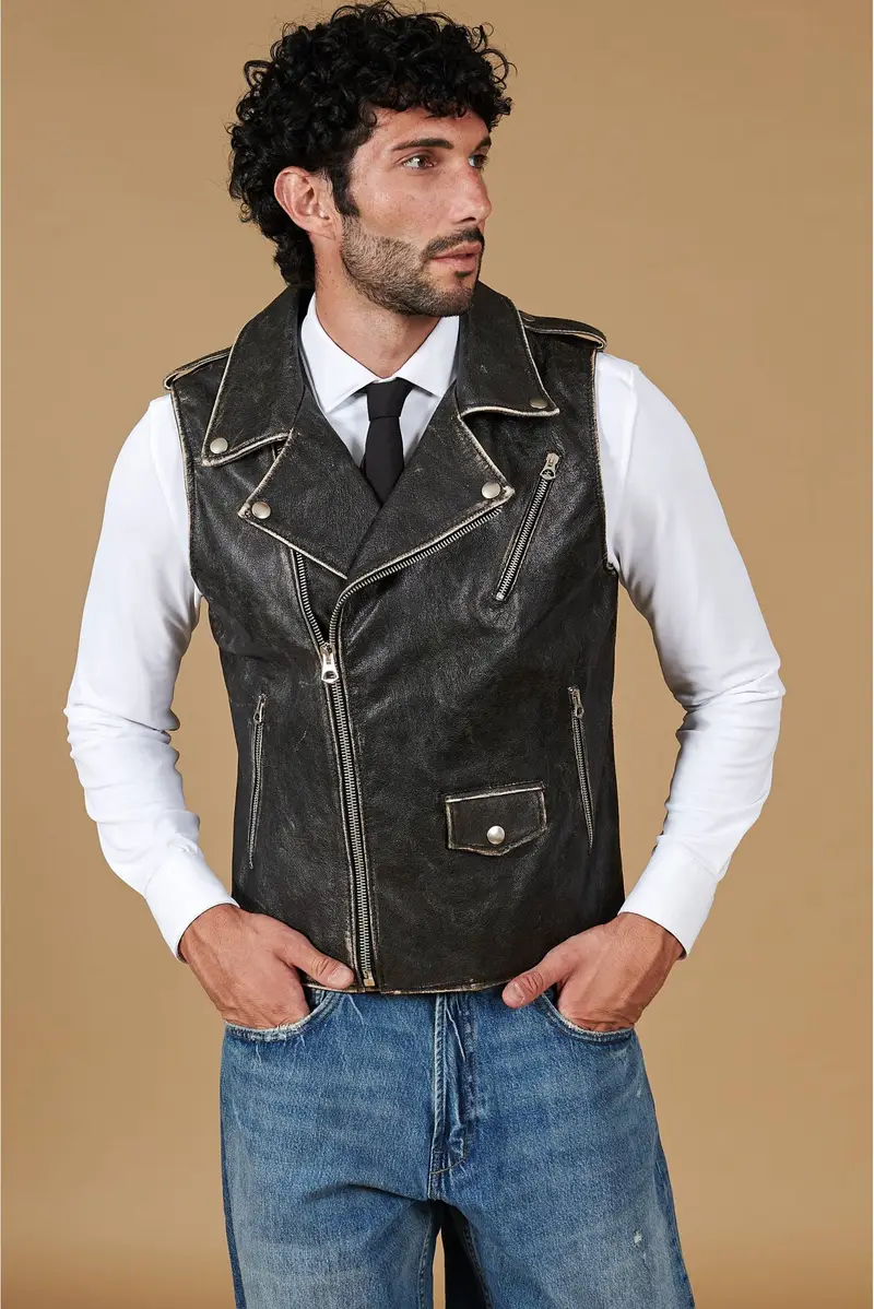 Chiodo smanicato in pelle nera effetto vintage D'Arienzo, Seleziona Nero